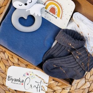 Kraamcadeau met siliconen bijtring – blauw en grijs