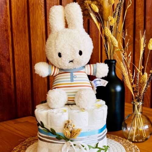 Nijntje luiertaart vintage sunny stripes handgemaakt cadeau