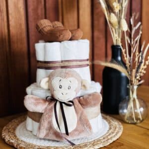 Luiertaart met knisperknuffel - Aap