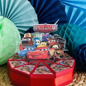 Traktatie taart Cars/McQueen