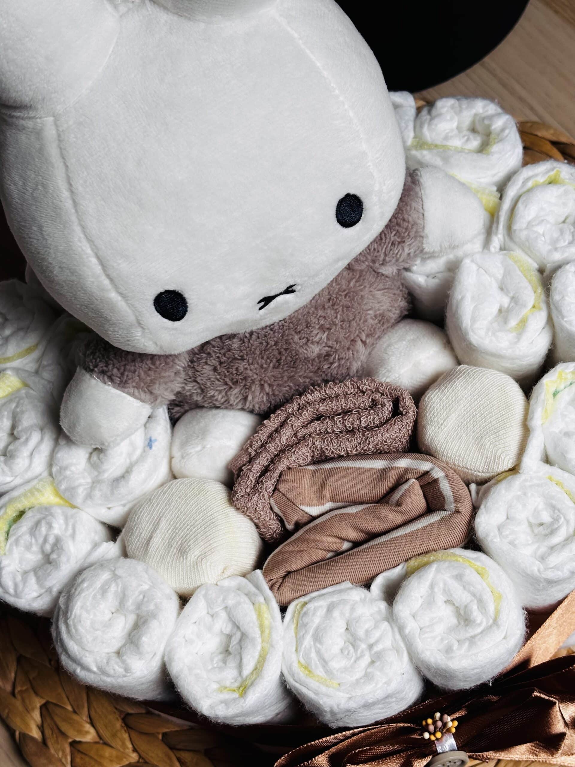 Luiertaartje met Nijntje - taupe