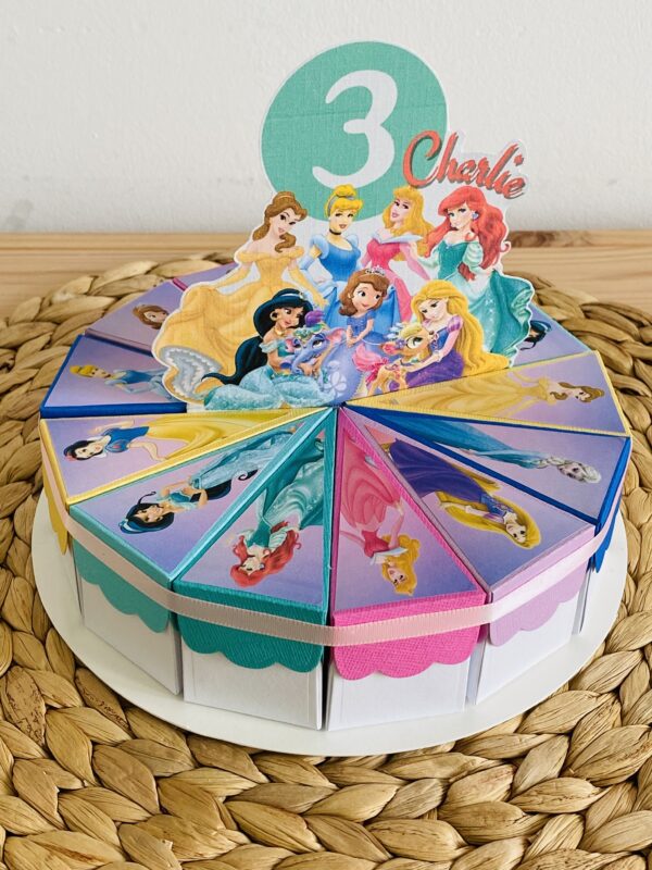 Traktatie taart Disney Princess